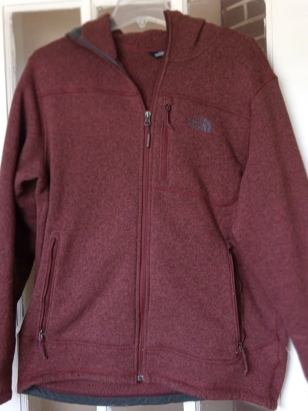 The North Face Men's Hooded Fleece Jacket - Rose Brown